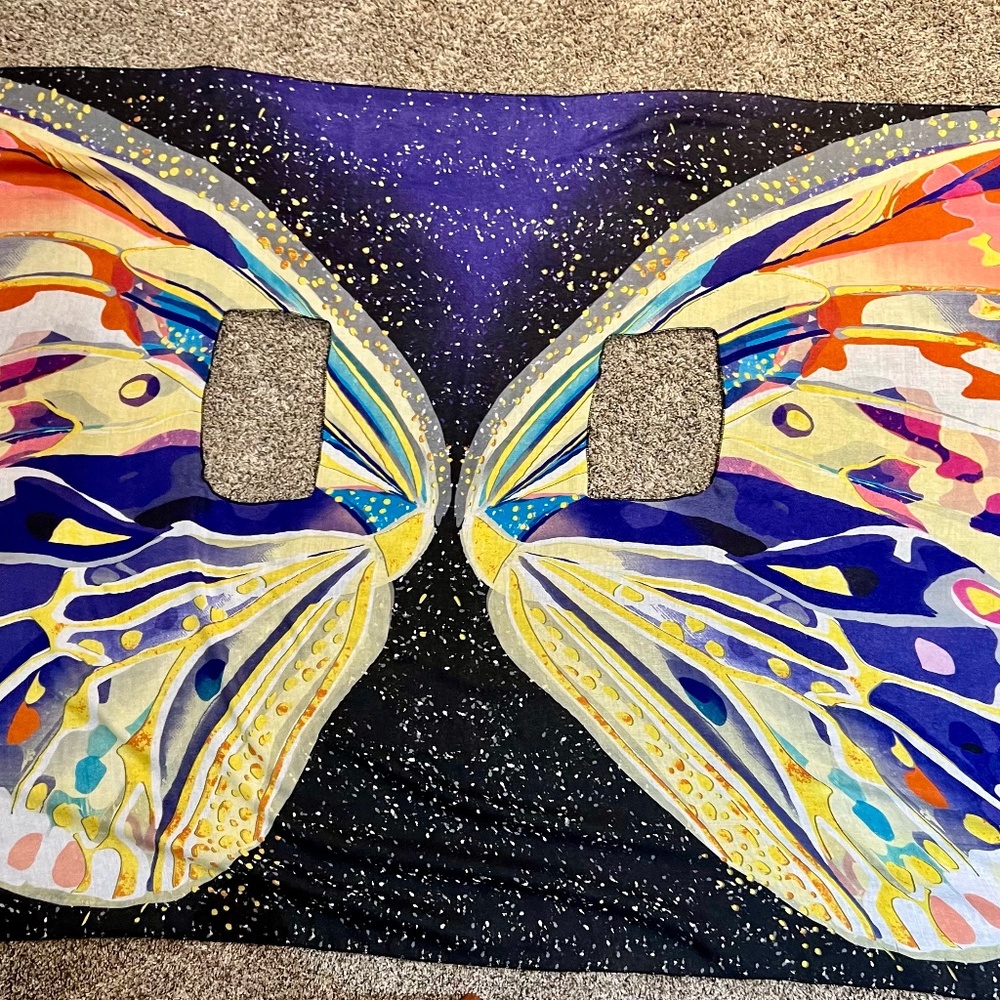 *BEAUTIFUL* DEMDACO BUTTERFLY PRINTED WRAP/SCARF WEARABLE ART - Picture 2 of 4